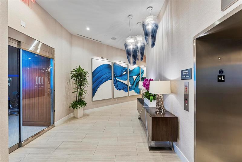 Image 70 of 84 For 100 Las Olas Blvd  2803