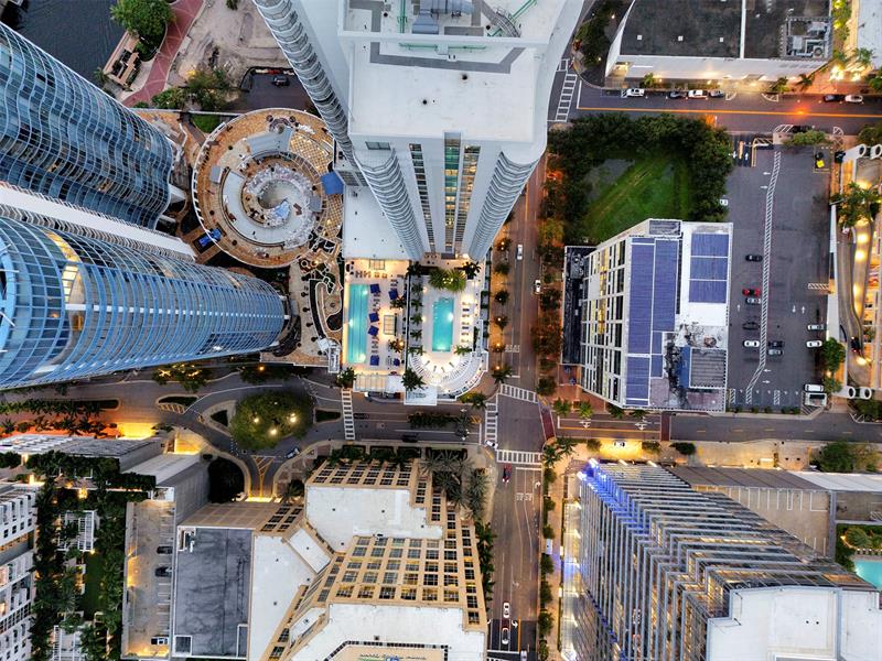 Image 8 of 84 For 100 Las Olas Blvd  2803