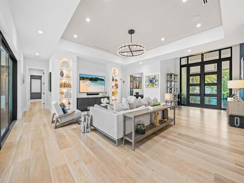 Image 12 of 56 For 2408 27th Ave