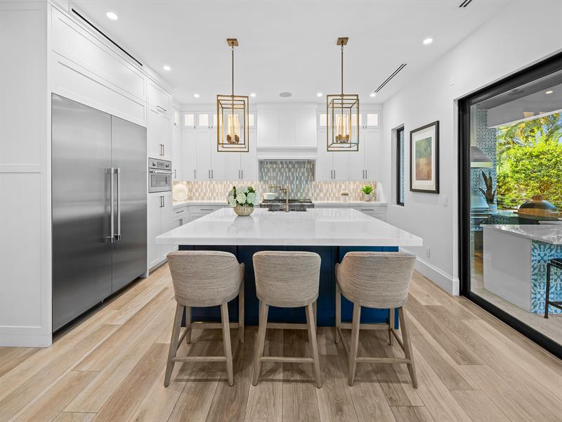 Image 15 of 56 For 2408 27th Ave