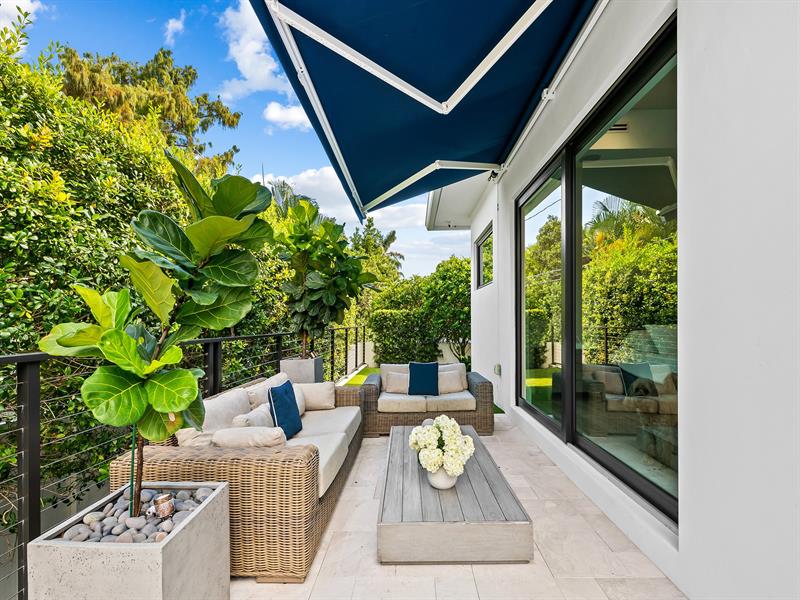 Image 32 of 56 For 2408 27th Ave