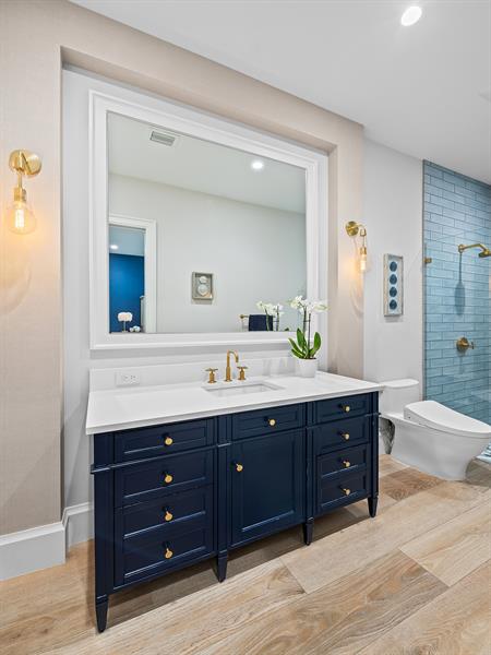 Image 44 of 56 For 2408 27th Ave