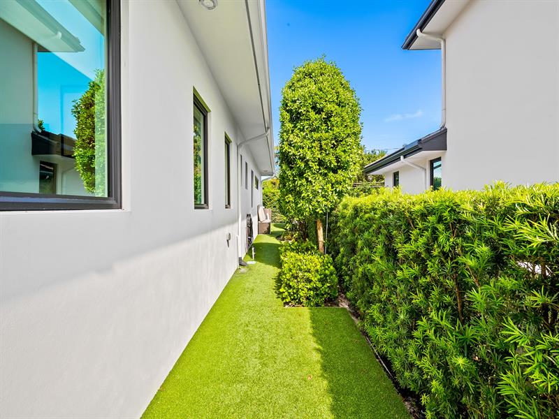 Image 54 of 56 For 2408 27th Ave