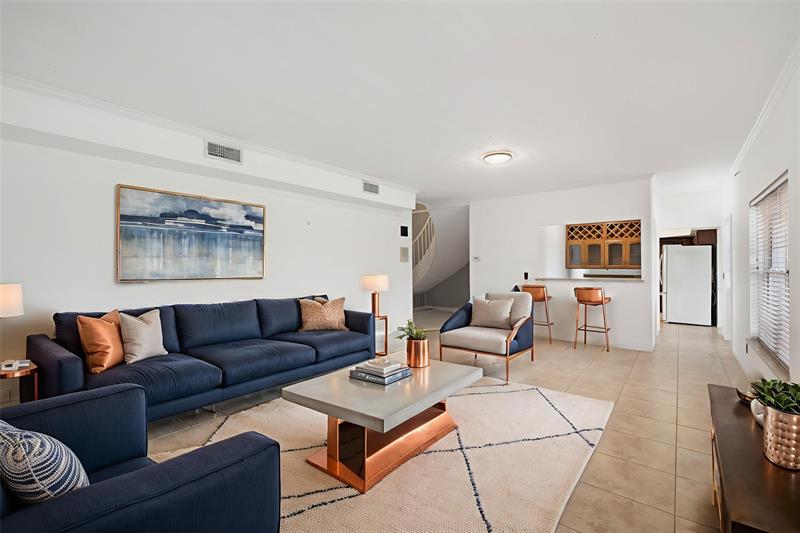 Image 10 of 55 For 960 48th  