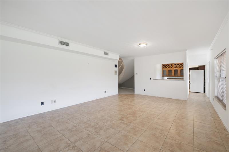 Image 36 of 55 For 960 48th  