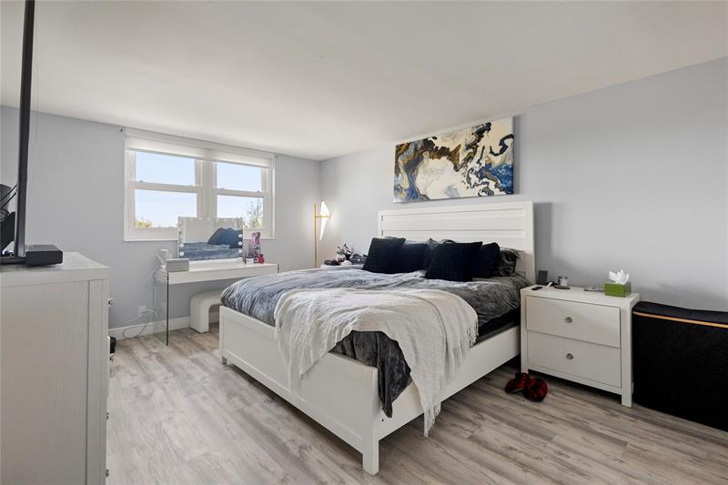 Image 15 of 31 For 5500 2nd Ave  316