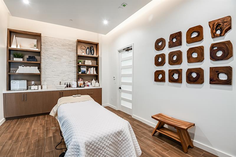 Image 24 of 33 For 13621 Alejandro Court