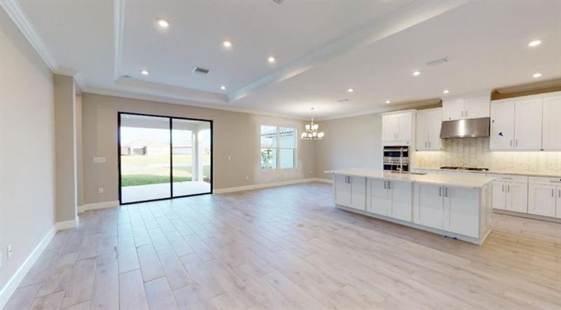 Image 7 of 33 For 13621 Alejandro Court