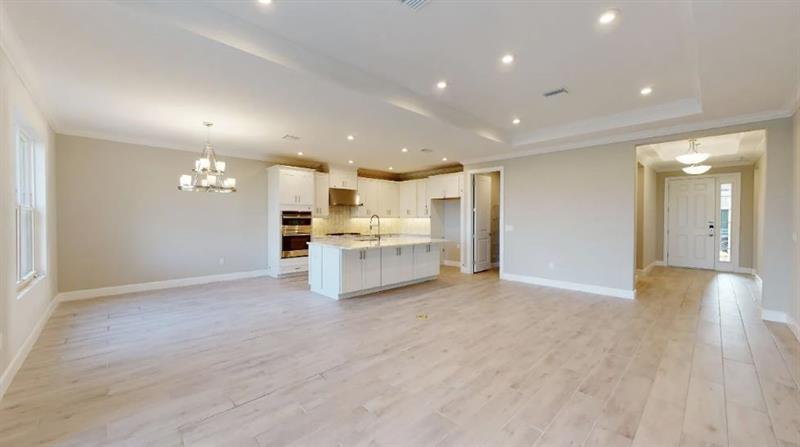 Image 8 of 33 For 13621 Alejandro Court