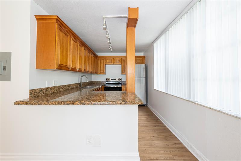 Details for 9471 Evergreen Pl  201, Davie, FL 33324