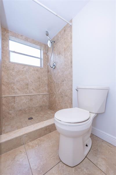 Image 12 of 24 For 9471 Evergreen Pl  201