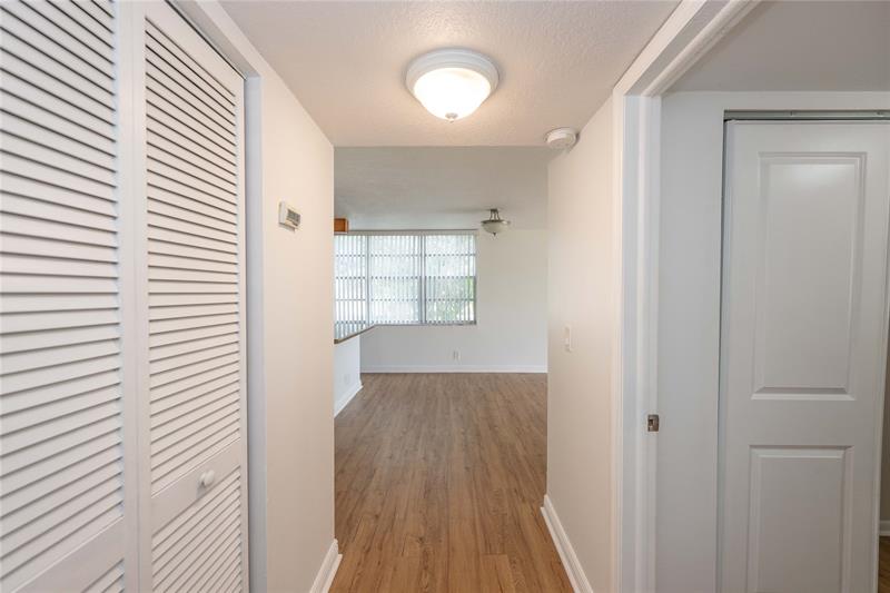 Image 13 of 24 For 9471 Evergreen Pl  201