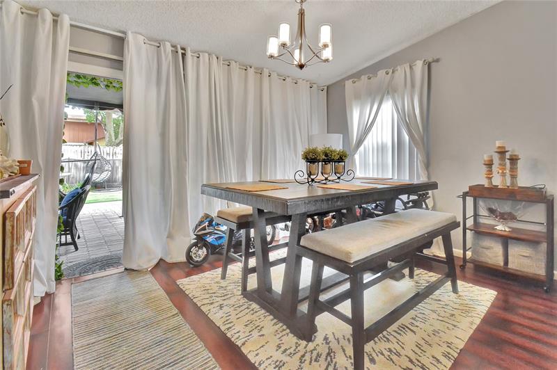 Image 6 of 18 For 4415 5th Ave  3125