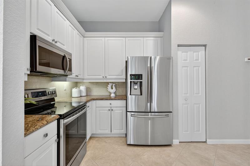 Image 18 of 80 For 1134 Lavender Cir