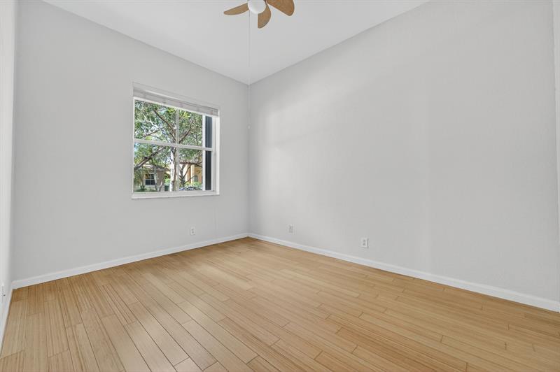 Image 29 of 80 For 1134 Lavender Cir