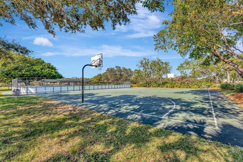 Image 76 of 80 For 1134 Lavender Cir