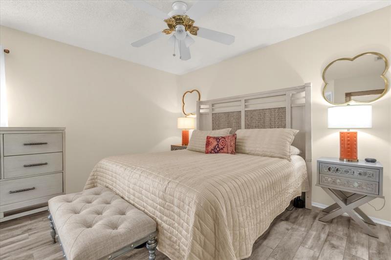 Image 10 of 32 For 630 Maple Oak Cir  114