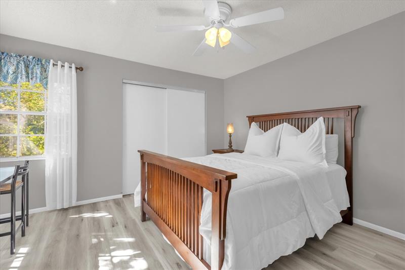 Image 15 of 32 For 630 Maple Oak Cir  114