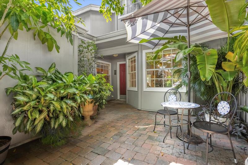 Image 19 of 32 For 630 Maple Oak Cir  114