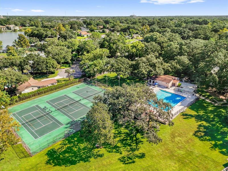 Image 27 of 32 For 630 Maple Oak Cir  114