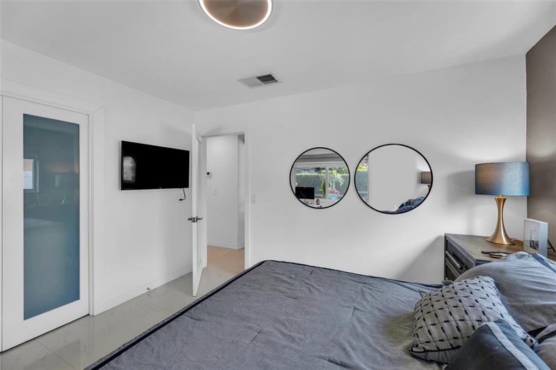 Image 19 of 30 For 44 29th St  