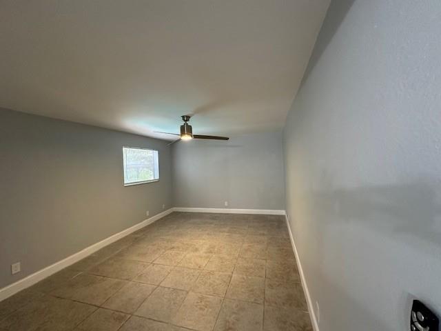 Image 29 of 48 For 2700 Coral Springs Dr  207