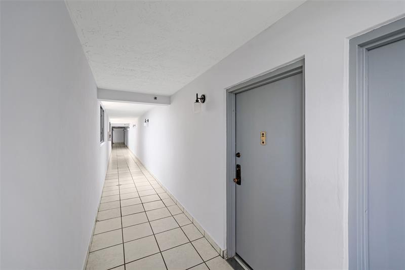 Image 33 of 49 For 9688 Fontainebleau Blvd  610