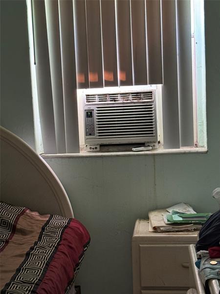 Image 6 of 10 For 413 24th Ave