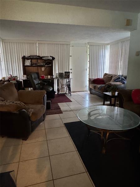 Image 7 of 10 For 413 24th Ave