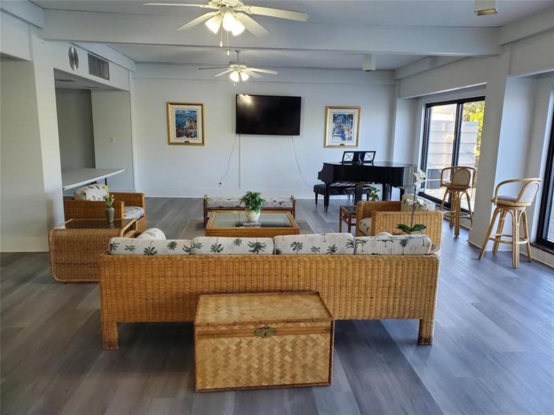 Image 23 of 30 For 1401 Riverside Dr  705