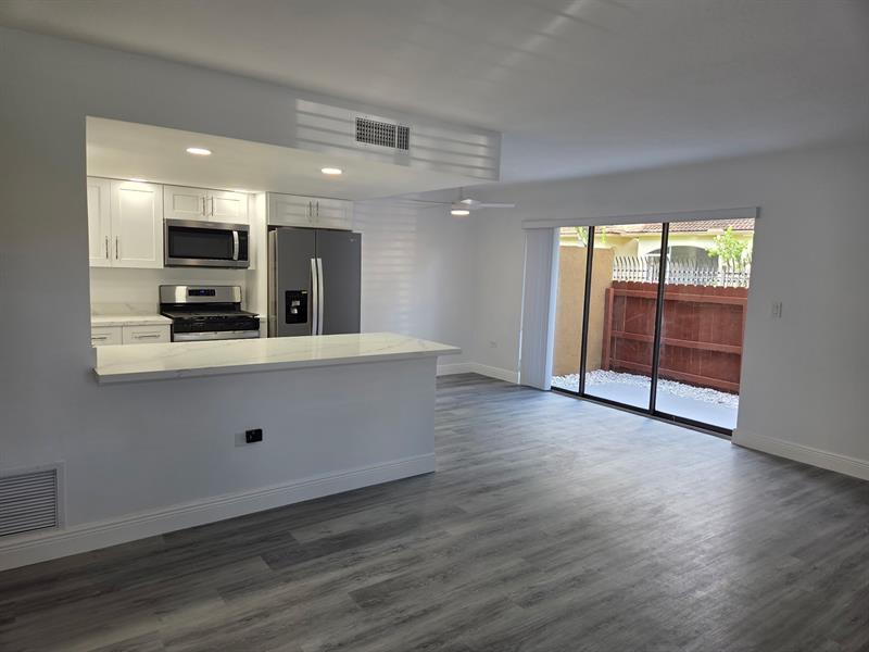 Details for 2917 Missionwood Ln  C-ii, Miramar, FL 33025