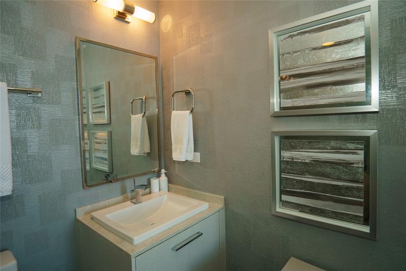 Image 23 of 34 For 1010 Brickell Ave  4002