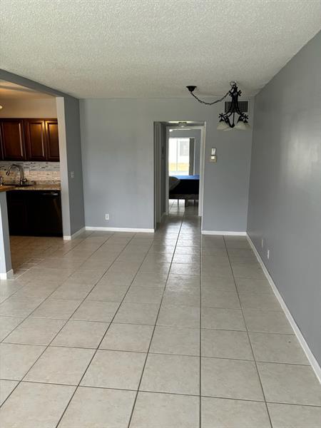 Image 10 of 29 For 147 Salisbury G  147