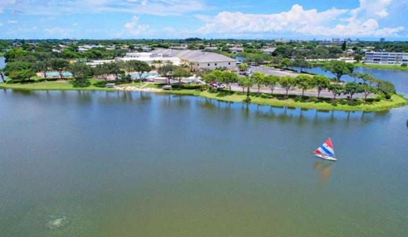 Image 22 of 29 For 147 Salisbury G  147