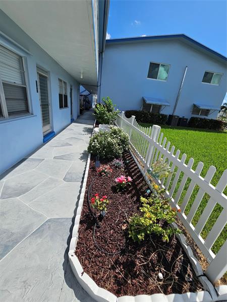 Image 3 of 29 For 147 Salisbury G  147