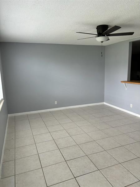 Image 7 of 29 For 147 Salisbury G  147