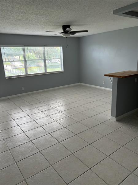 Image 9 of 29 For 147 Salisbury G  147