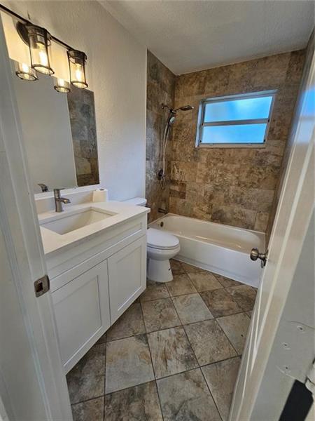 Image 13 of 19 For 10680 4th St