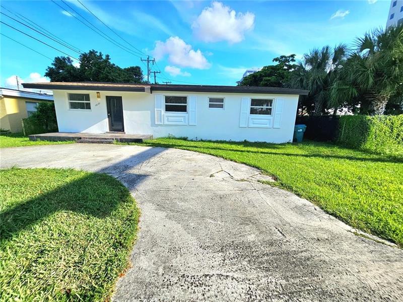 Image 3 of 19 For 10680 4th St
