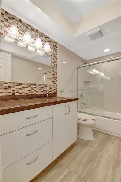 Image 34 of 59 For 3121 51st St  404e