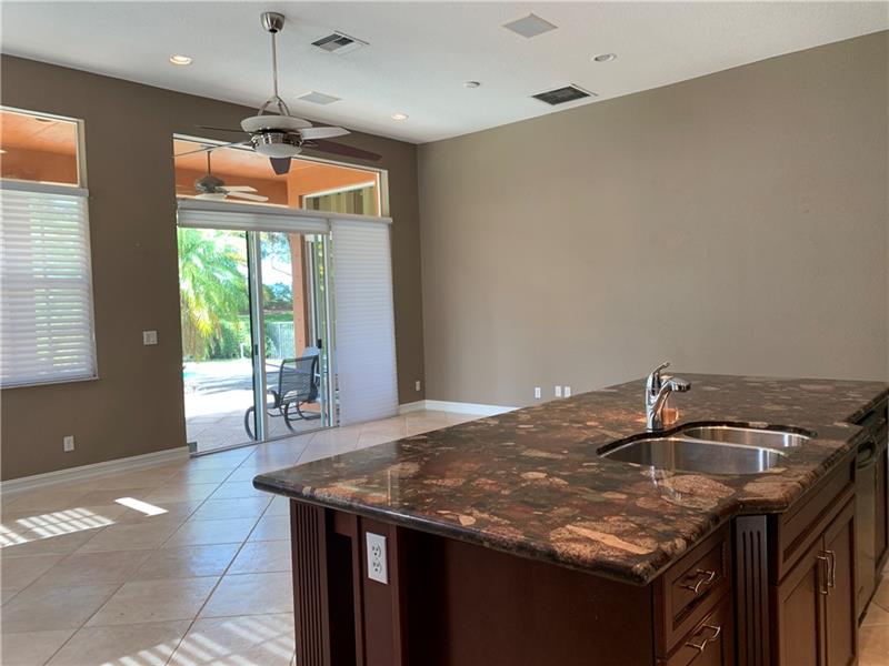 Image 6 of 35 For 10635 83rd Ct