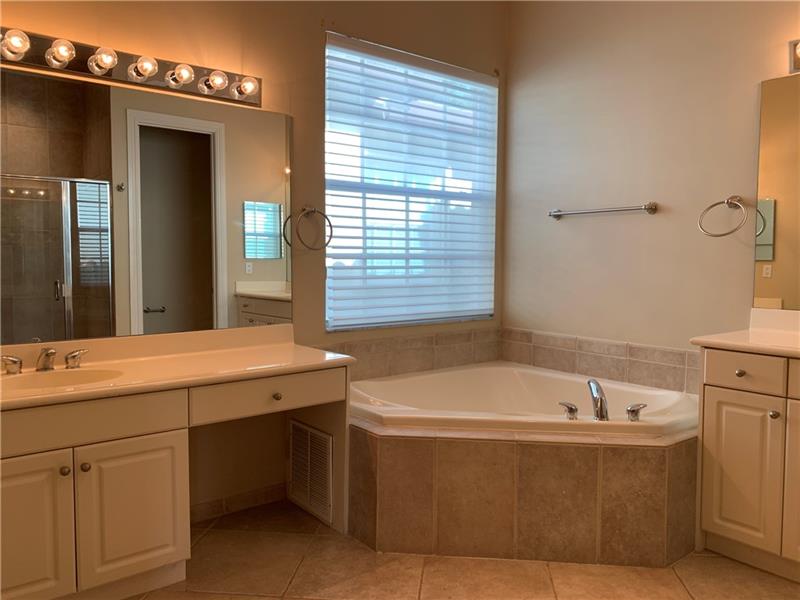 Image 9 of 35 For 10635 83rd Ct