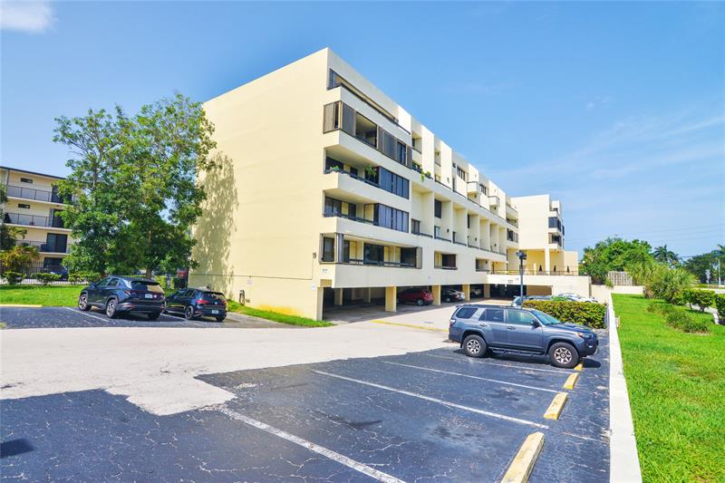 Image 2 of 34 For 1401 Federal Hwy  501