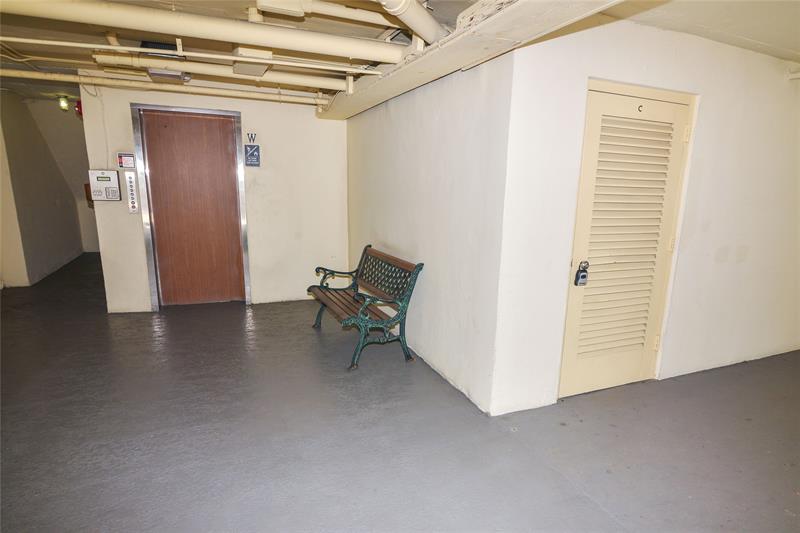 Image 33 of 34 For 1401 Federal Hwy  501