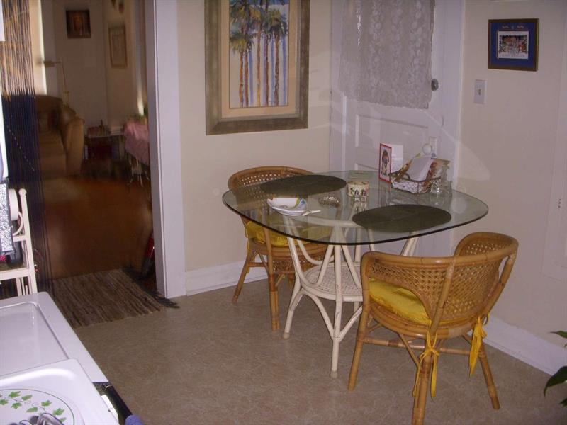 Image 5 of 9 For 1700 Ocean Breeze