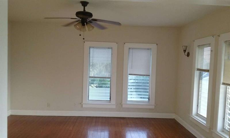 Image 8 of 9 For 1700 Ocean Breeze