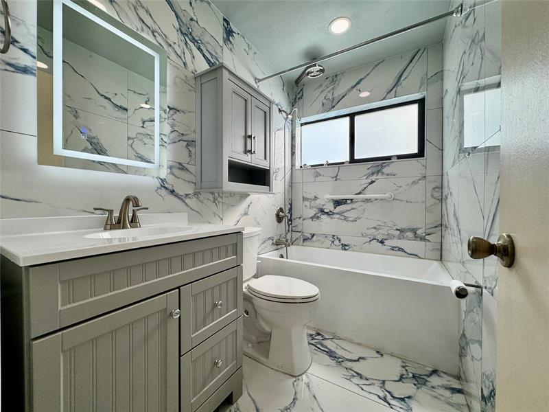 Image 13 of 32 For 2713 53rd St