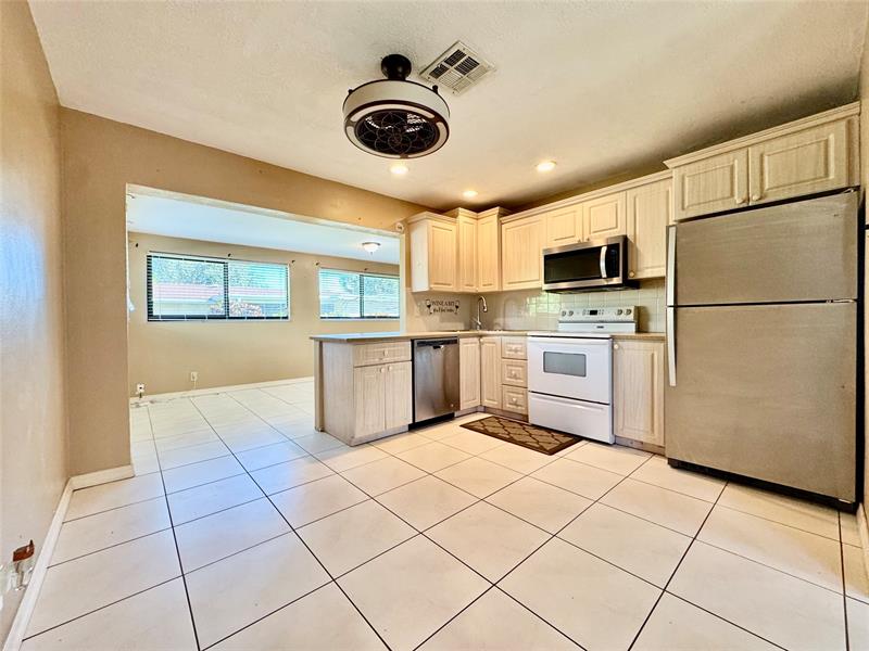 Image 8 of 32 For 2713 53rd St