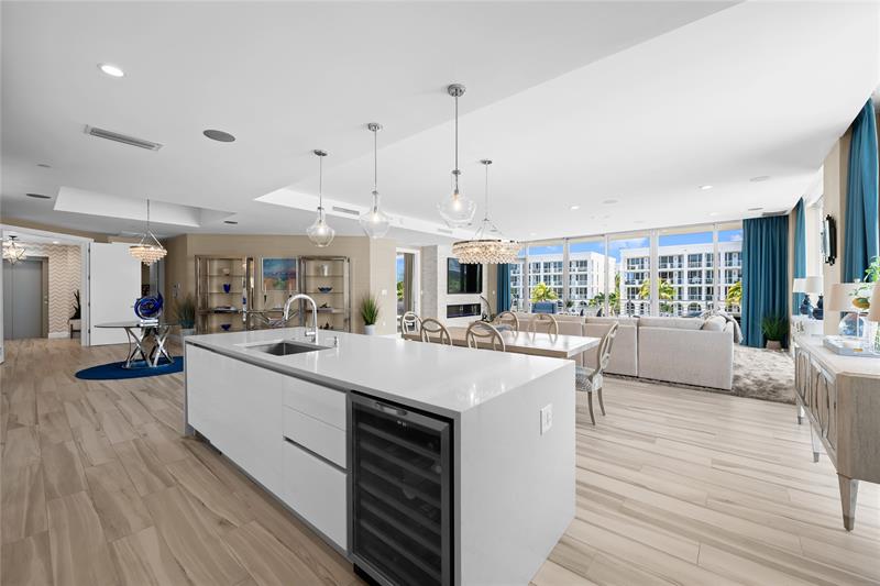 Image 60 of 68 For 41 Isle Of Venice Dr  301