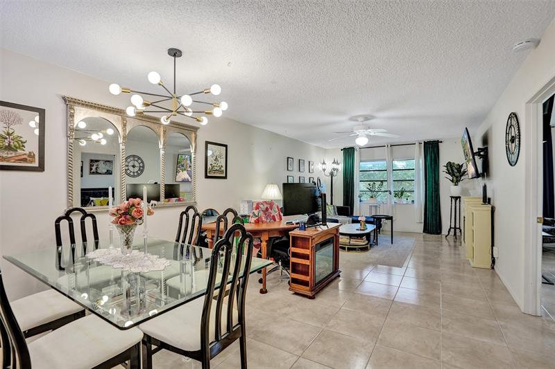 Image 17 of 59 For 860 6th Ave  312
